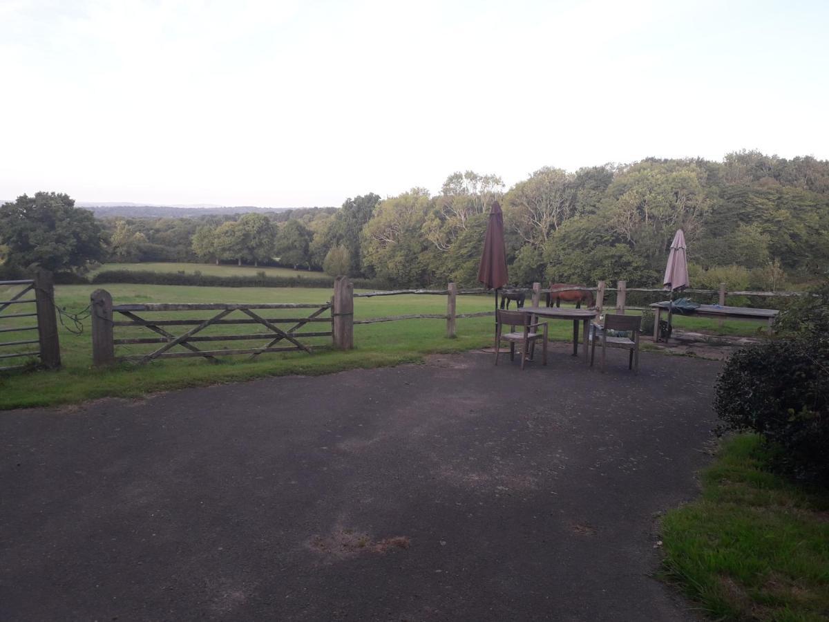 Moaps Farm B&B Support Small Business, Welcome, Check In From 5 Pm Danehill Exterior foto